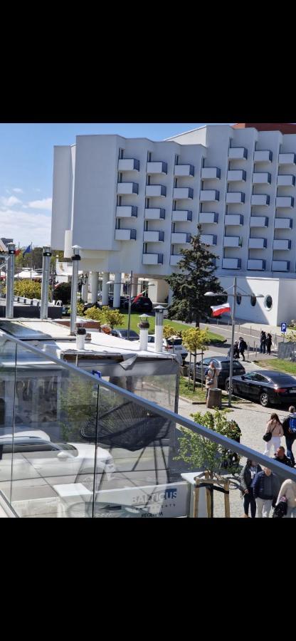 Sunny Apartment Balticus Promenada Gwiazd 14 Z Parkingiem Miedzyzdroje Eksteriør billede