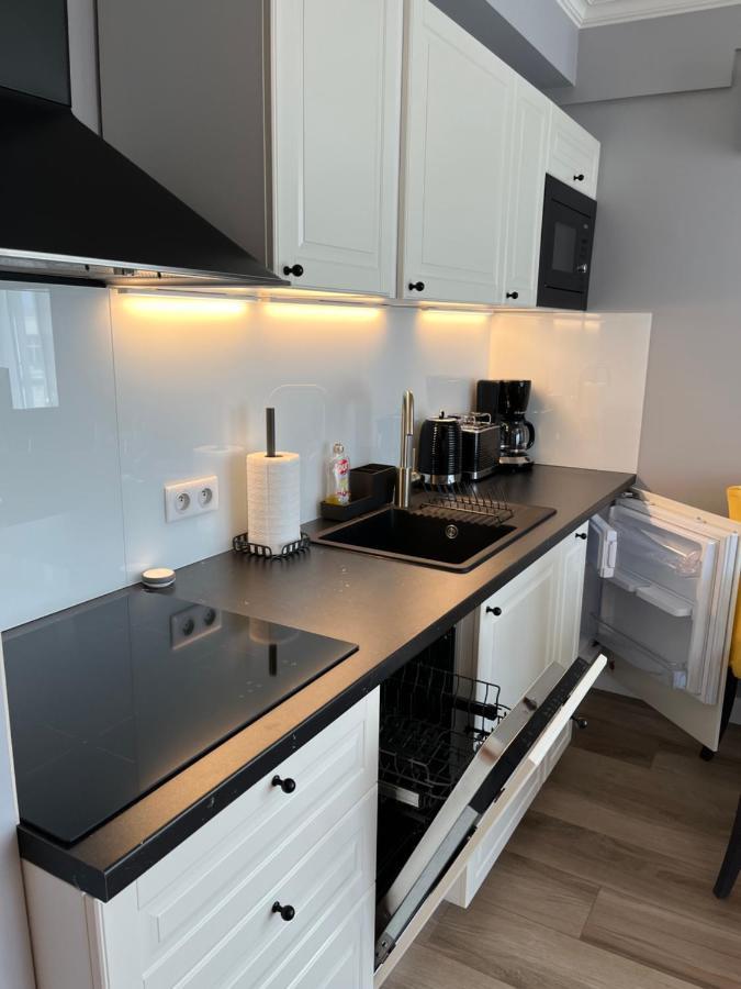 Sunny Apartment Balticus Promenada Gwiazd 14 Z Parkingiem Miedzyzdroje Eksteriør billede